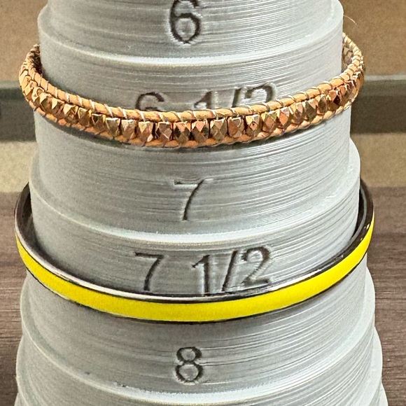 Two Express Bracelets - Picture 3 of 3